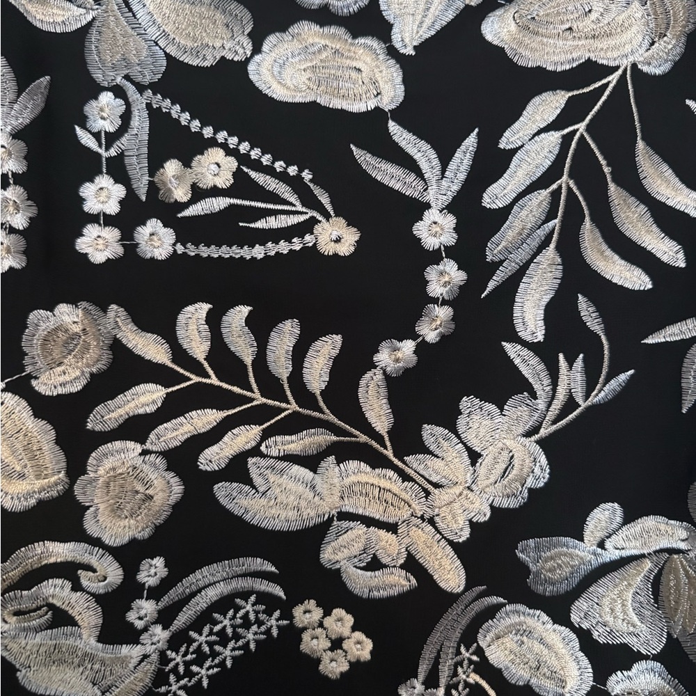 Joseph Ribkoff Black & Metallic Embroidered Blouse, Sz 10 - Picture 4 of 5